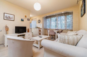 Elegant 1-Bedroom Apartment